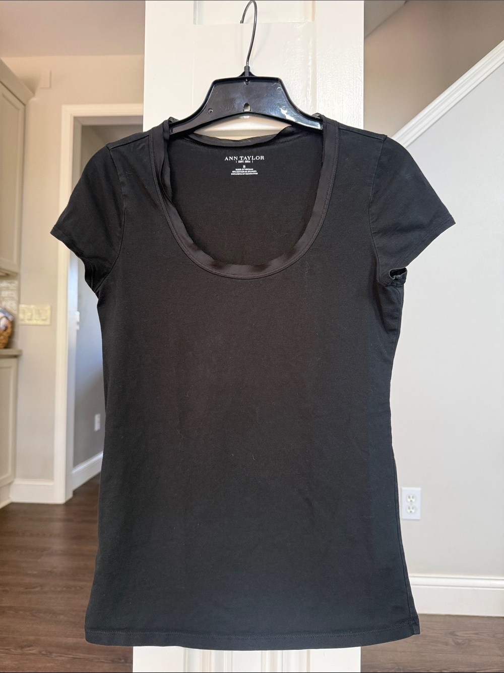 Ann Taylor Black Scoop Satin Neck Short Sleeve Tee Small